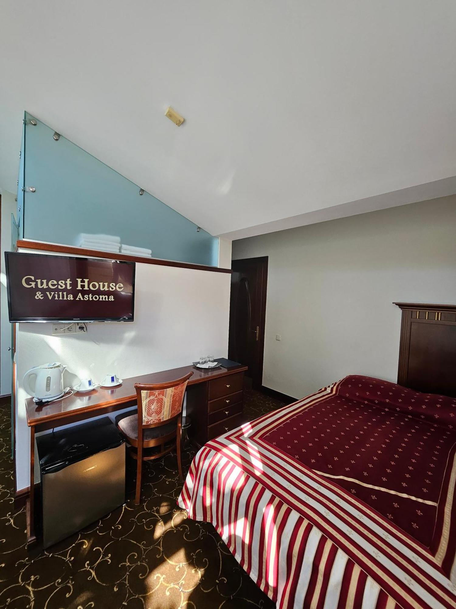 Guest House & Villa Astoma Palanga Luaran gambar